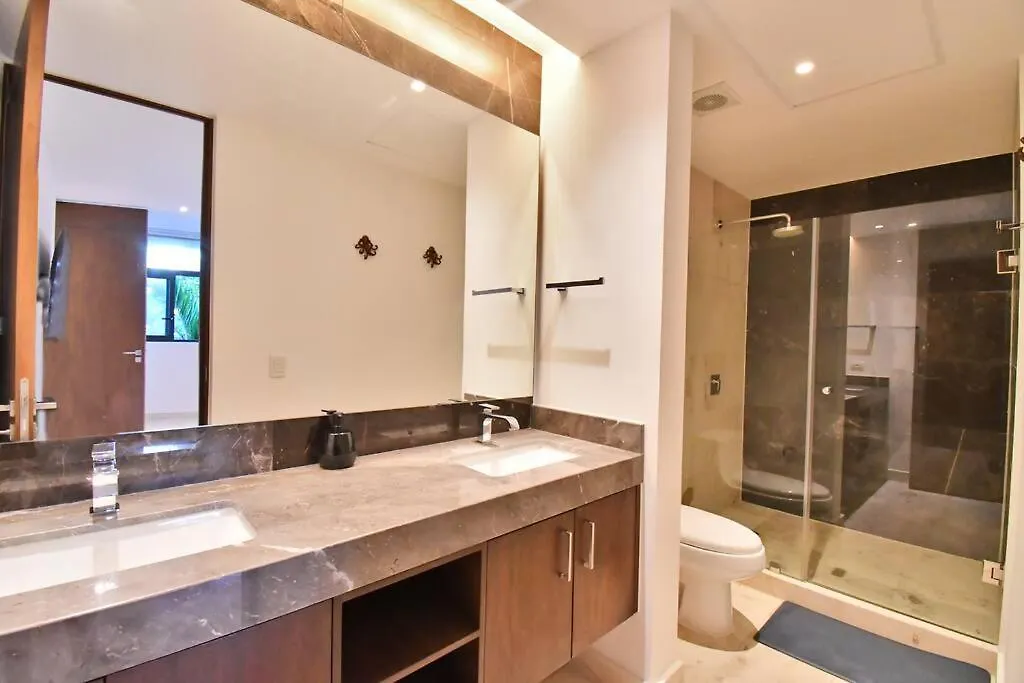 Marila Condos Playa Del Carmen By The Spot Rentals 아파트